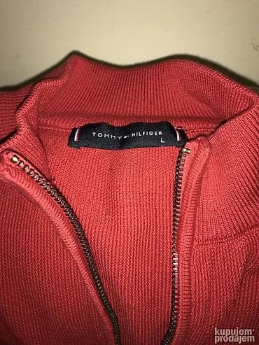 Original TOMMY HILFIGER dzemper M / L NOV 100% cotton Ramena 47cm na lalafo.rs — 3 Original TOMMY HILFIGER dzemper M / L NOV 100% cotton Ramena 47cm — 3