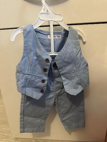 Dečiji svečani komplet (68 cm) – prsluk i pantalone - Veličina: 68 cm na lalafo.rs — 3 Dečiji svečani komplet (68 cm) – prsluk i pantalone - Veličina: 68 cm — 3