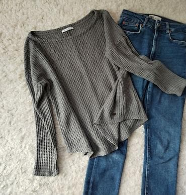 Esprit bluza dzemper u pastel sivoj boji. Veličina s. Komotniji kroj na lalafo.rs — 1 Esprit bluza dzemper u pastel sivoj boji. Veličina s. Komotniji kroj — 1
