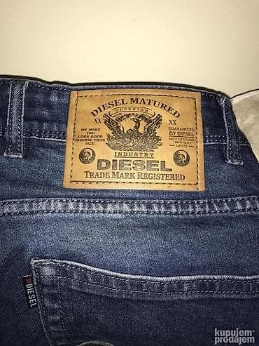 Original DIESEL farmerice 33 98% cotton 2% elastIn polustruk 44/45 cm na lalafo.rs Original DIESEL farmerice 33 98% cotton 2% elastIn polustruk 44/45 cm