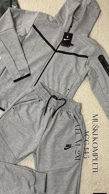 Men's Clothing: AGG pamuk
m, l, xl, 2xl
4400 at lalafo.rs — 1 Men's Clothing: AGG pamuk
m, l, xl, 2xl
4400 — 1