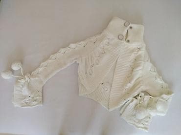 Džemper jaknica mlečno bele boje sistina turski brend veličina s na lalafo.rs — 1 Džemper jaknica mlečno bele boje sistina turski brend veličina s — 1