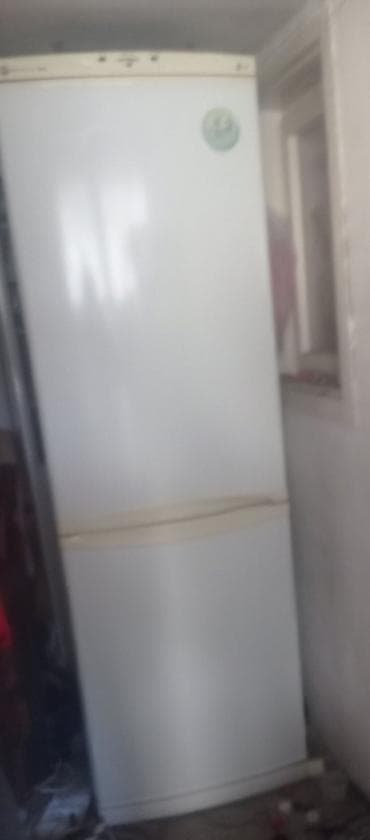 Kombinovani zamrzivač vertikalni star 25 godina fabrici stoji sve na lalafo.rs — 1 Kombinovani zamrzivač vertikalni star 25 godina fabrici stoji sve — 1