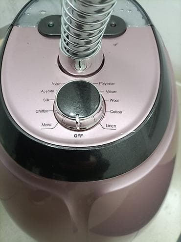 Irons: DSP Professional Garment Steamer – model KD6019 - Snaga: 2000 W at lalafo.rs — 4 Irons: DSP Professional Garment Steamer – model KD6019 - Snaga: 2000 W — 4