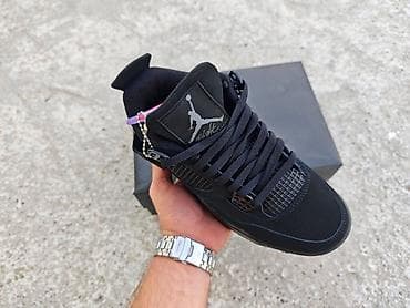 Model: Jordan 4 Retro “Black Cat” Boja: potpuna crna (triple black) na lalafo.rs — 2 Model: Jordan 4 Retro “Black Cat” Boja: potpuna crna (triple black) — 2