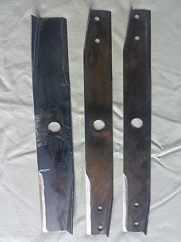 Noževi za kosačice,dva uža debljine 2 mm x 40 mm dužine 320 mm,rupa za na lalafo.rs — 1 Noževi za kosačice,dva uža debljine 2 mm x 40 mm dužine 320 mm,rupa za — 1