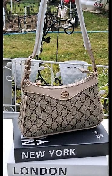 Torba za rame – monogram platno sa GG motivom - Model: mala/medium na lalafo.rs — 2 Torba za rame – monogram platno sa GG motivom - Model: mala/medium — 2