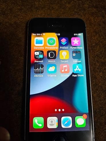 Mobile Phones & Accessories: Apple iPhone SE (1. generacija), model MP822DN/A, kapacitet 32 GB.93% at lalafo.rs — 2 Mobile Phones & Accessories: Apple iPhone SE (1. generacija), model MP822DN/A, kapacitet 32 GB.93% — 2