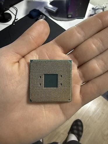 AMD Ryzen 5 1500X procesor + AMD stock hladnjak (Wraith Stealth) - at lalafo.rs — 3 AMD Ryzen 5 1500X procesor + AMD stock hladnjak (Wraith Stealth) - — 3