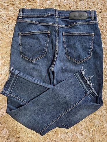 Original Massimo Dutti farmerke – klasičan tamno-plavi džins - na lalafo.rs — 2 Original Massimo Dutti farmerke – klasičan tamno-plavi džins - — 2