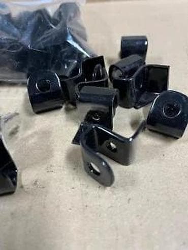 Furniture: Metalni nosači za police – U obliku „U“, crni - Materijal: metal at lalafo.rs — 9 Furniture: Metalni nosači za police – U obliku „U“, crni - Materijal: metal — 9