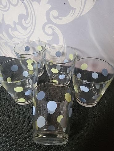Home & Garden: Case nove,vintaz univerzalne,puno staklo. Komada. 6. Sve na casama at lalafo.rs — 6 Home & Garden: Case nove,vintaz univerzalne,puno staklo. Komada. 6. Sve na casama — 6