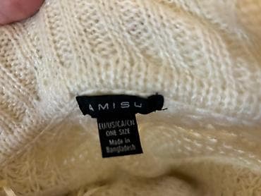 Prelepi bež/beli pončo. Univerzalna veličina na lalafo.rs — 2 Prelepi bež/beli pončo. Univerzalna veličina — 2