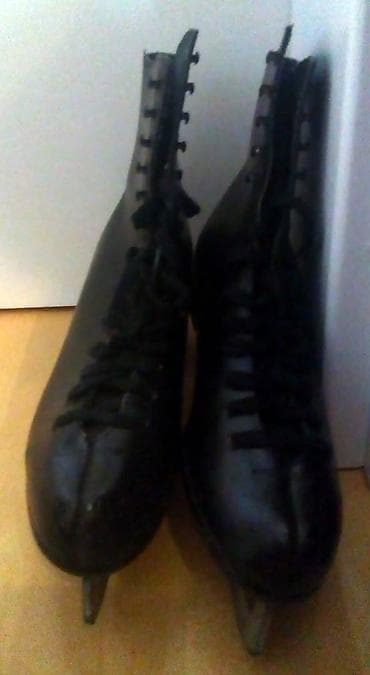 Other winter sports: Klizaljke Broj 41 u dobrom stanju, sa vidljivim tragovima korišćenja at lalafo.rs — 2 Other winter sports: Klizaljke Broj 41 u dobrom stanju, sa vidljivim tragovima korišćenja — 2