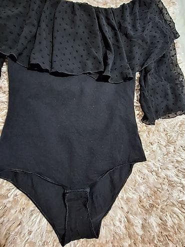 dve suknje po: Tezenis bodi – crni, elegantan model sa spuštenim ramenima i volanom at lalafo.rs — 2 dve suknje po: Tezenis bodi – crni, elegantan model sa spuštenim ramenima i volanom — 2