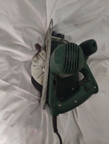 Jackhammers: Bosch PKS 40 – ručna kružna testera - Električna kružna testera sa at lalafo.rs — 4 Jackhammers: Bosch PKS 40 – ručna kružna testera - Električna kružna testera sa — 4