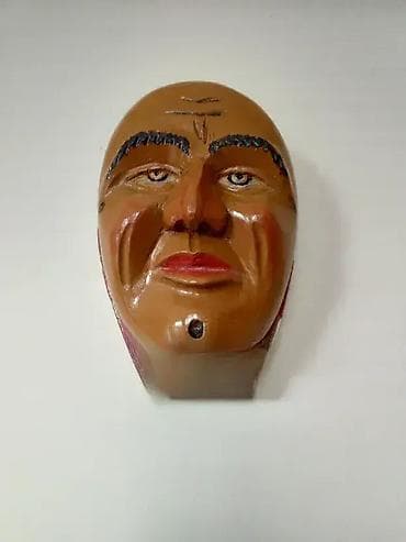 cepaci za drva: Drvena maska od punog drveta. Dimenzije 28x17cm na lalafo.rs — 2 cepaci za drva: Drvena maska od punog drveta. Dimenzije 28x17cm — 2