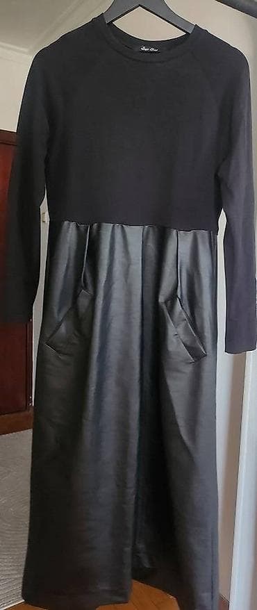 cista koza broj: Fenomenalna haljina, brenda Jagger, M veličina, crna boja. Gornji deo na lalafo.rs — 1 cista koza broj: Fenomenalna haljina, brenda Jagger, M veličina, crna boja. Gornji deo — 1