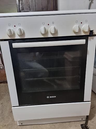 Bosch samostojeći šporet sa keramičkom pločom - Tip: električni na lalafo.rs — 1 Bosch samostojeći šporet sa keramičkom pločom - Tip: električni — 1