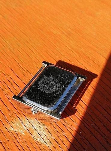 Versace. Versace 6900 dinara Ispravan. Predivan Versace sat sa na lalafo.rs — 4 Versace. Versace 6900 dinara Ispravan. Predivan Versace sat sa — 4