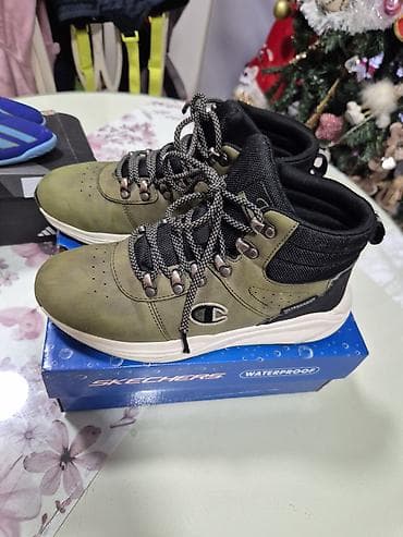 Dva para obuće – detaljan opis: 1) Planinarske/treking patike na lalafo.rs — 7 Dva para obuće – detaljan opis: 1) Planinarske/treking patike — 7