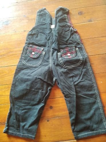 Pantalonice za 1.5-2 god. u dobrom stanju at lalafo.rs — 2 Pantalonice za 1.5-2 god. u dobrom stanju — 2