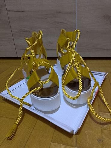 Sandals: Zenske sandale,velicina 40,sasvim nove,platforma,na at lalafo.rs — 2 Sandals: Zenske sandale,velicina 40,sasvim nove,platforma,na — 2