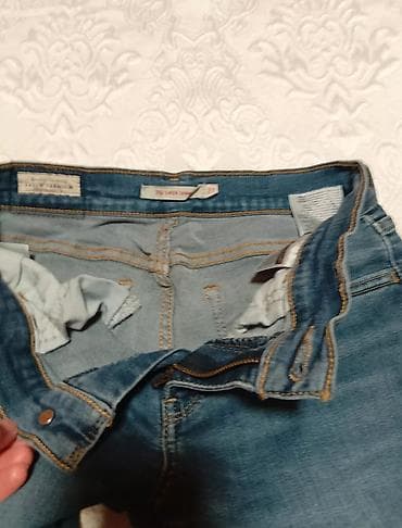 Legend jeans farmerke 27/32 ravan model, puno elastina poluobim u na lalafo.rs — 4 Legend jeans farmerke 27/32 ravan model, puno elastina poluobim u — 4