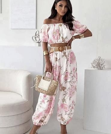 Komplet sa cvetnim dezenom – crop top i široke pantalone. - Gornji na lalafo.rs Komplet sa cvetnim dezenom – crop top i široke pantalone. - Gornji
