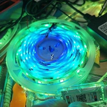 Led traka Magična preko mobilnog telefona i tastera i daljin. Led na lalafo.rs — 5 Led traka Magična preko mobilnog telefona i tastera i daljin. Led — 5