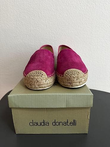 Nove espadrile, samo skinuta etiketa, nikada nose broj 37 na lalafo.rs Nove espadrile, samo skinuta etiketa, nikada nose broj 37