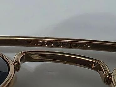 Ray-Ban naočare za sunce – Aviator stil - Metalni ram u zlatnoj boji na lalafo.rs — 5 Ray-Ban naočare za sunce – Aviator stil - Metalni ram u zlatnoj boji — 5