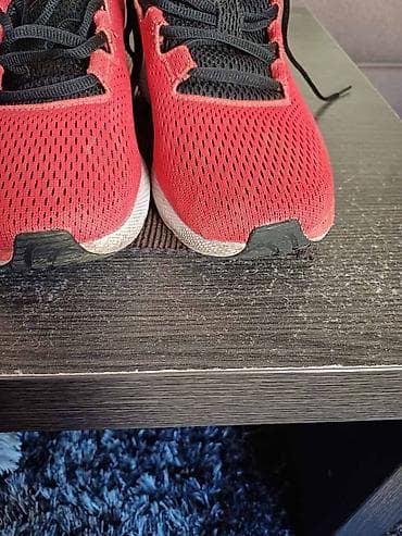 Sneakers: Under armour patike vel41 at lalafo.rs — 3 Sneakers: Under armour patike vel41 — 3