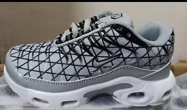 Mali brojevi TN
31 do 36
3000 na lalafo.rs — 4 Mali brojevi TN
31 do 36
3000 — 4