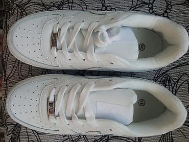 Nove Nike patike vel.35, unutrasnje gaziste 22, 5 cm na lalafo.rs — 5 Nove Nike patike vel.35, unutrasnje gaziste 22, 5 cm — 5