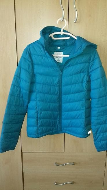 Tom Tailor jakna za prelaz. Savršena. Veličina S. Oštećenje na na lalafo.rs Tom Tailor jakna za prelaz. Savršena. Veličina S. Oštećenje na