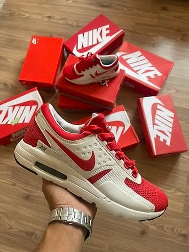 Nike Air patike – crveno‑bele - Model sa Nike Air jastukom u peti za na lalafo.rs — 1 Nike Air patike – crveno‑bele - Model sa Nike Air jastukom u peti za — 1