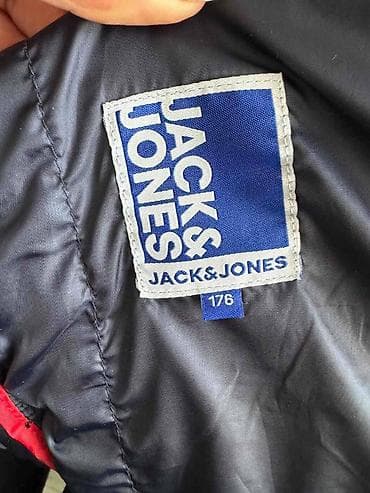 JACK & JONES jakna, veličine 176 na lalafo.rs — 2 JACK & JONES jakna, veličine 176 — 2