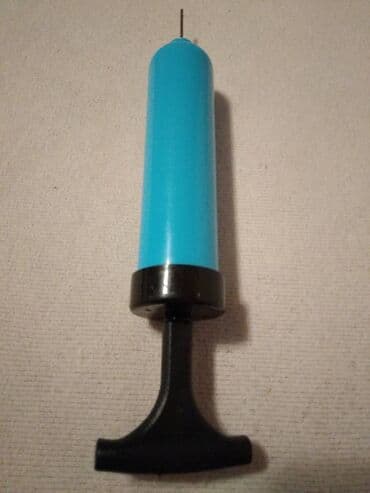 Drones: Mini pumpa za loptu 14 cm.sa metalnom iglom,kao nova at lalafo.rs — 1 Drones: Mini pumpa za loptu 14 cm.sa metalnom iglom,kao nova — 1