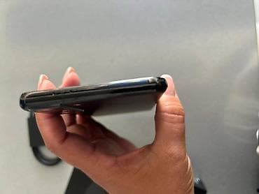 Na prodaju Samsung Galaxy S21+ 5G kao nov • ROM: 128gb • RAM: 8G at lalafo.rs — 2 Na prodaju Samsung Galaxy S21+ 5G kao nov • ROM: 128gb • RAM: 8G — 2