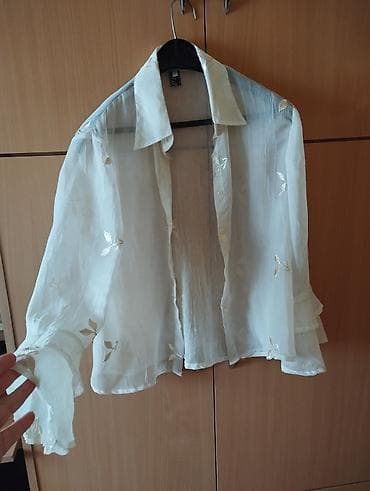 Lagana kosulja, savrsena za kombinovanje na lalafo.rs — 1 Lagana kosulja, savrsena za kombinovanje — 1