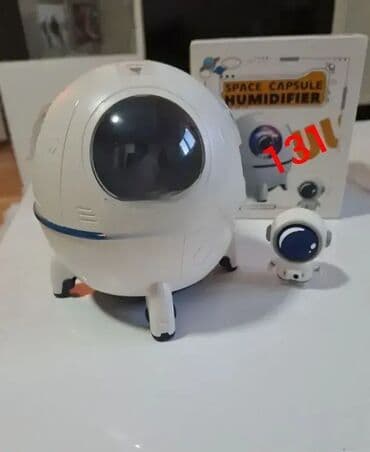 Astronaut difuzor sa LED svetlom Difuzor 2u1 koji osvežava i na lalafo.rs Astronaut difuzor sa LED svetlom Difuzor 2u1 koji osvežava i