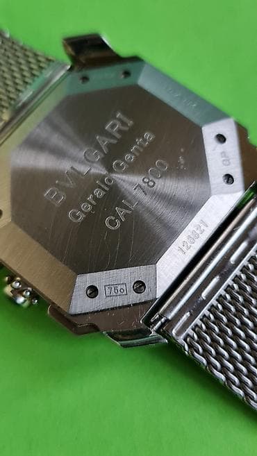 Bvlgari (Gerald Genta) hronograf ručni sat - Okruglo–oktagonalno na lalafo.rs — 7 Bvlgari (Gerald Genta) hronograf ručni sat - Okruglo–oktagonalno — 7