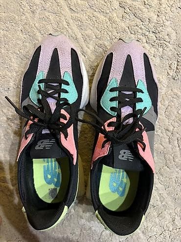 New Balance patike – model sa višebojnim gornjištem - Gornjište na lalafo.rs — 4 New Balance patike – model sa višebojnim gornjištem - Gornjište — 4