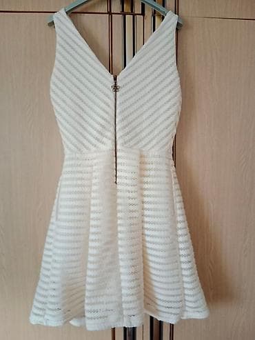 guess ranac beli: Haljina svečana efektna prelepa miss kuzzy veličina 38 ima 2 džepa sa at lalafo.rs — 3 guess ranac beli: Haljina svečana efektna prelepa miss kuzzy veličina 38 ima 2 džepa sa — 3
