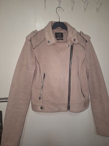 Clockhouse jaknica kao nova vel M 2000 din na lalafo.rs Clockhouse jaknica kao nova vel M 2000 din