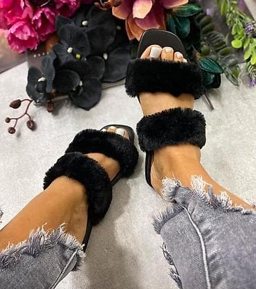 Women's Footwear: Slippers 38 at lalafo.rs — 3 Women's Footwear: Slippers 38 — 3