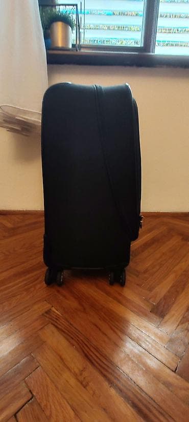 Samsonite putni kofer na točkiće - Brend: Samsonite (logo vidljiv) - na lalafo.rs — 2 Samsonite putni kofer na točkiće - Brend: Samsonite (logo vidljiv) - — 2
