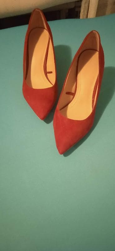 Salonke, Zara, 40 na lalafo.rs Salonke, Zara, 40