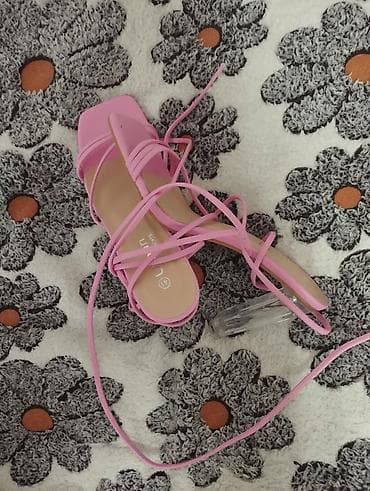 Sandale, 41 na lalafo.rs Sandale, 41